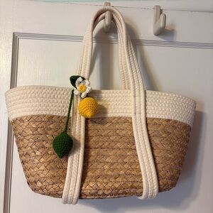 Straw lemon 🍋 tote bag